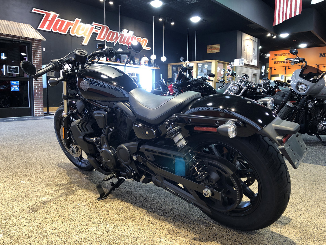 Nightster