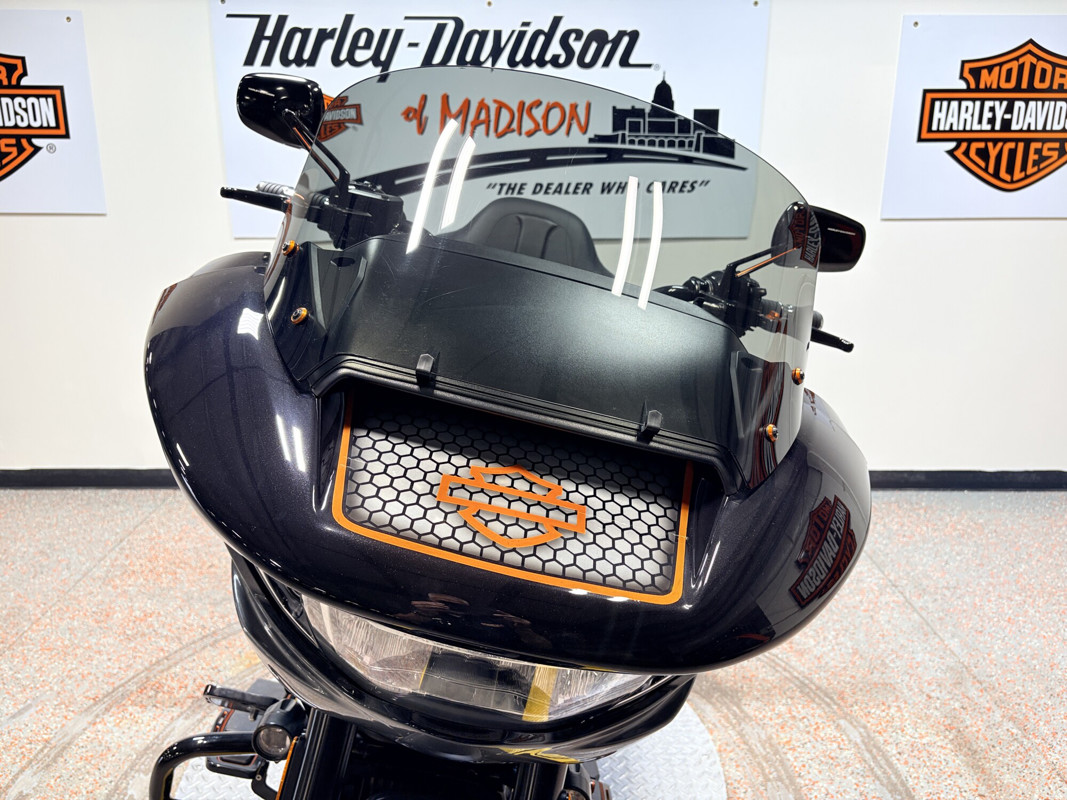 CVO® Road Glide®