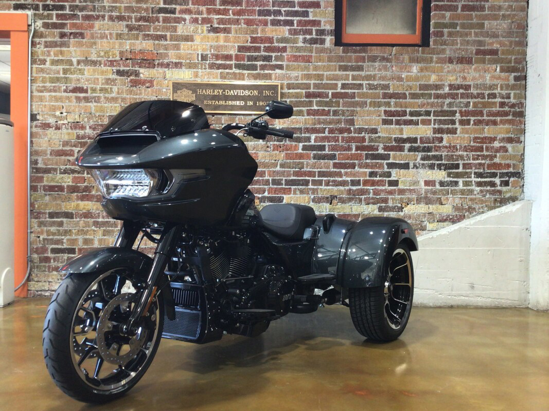 Road Glide® 3