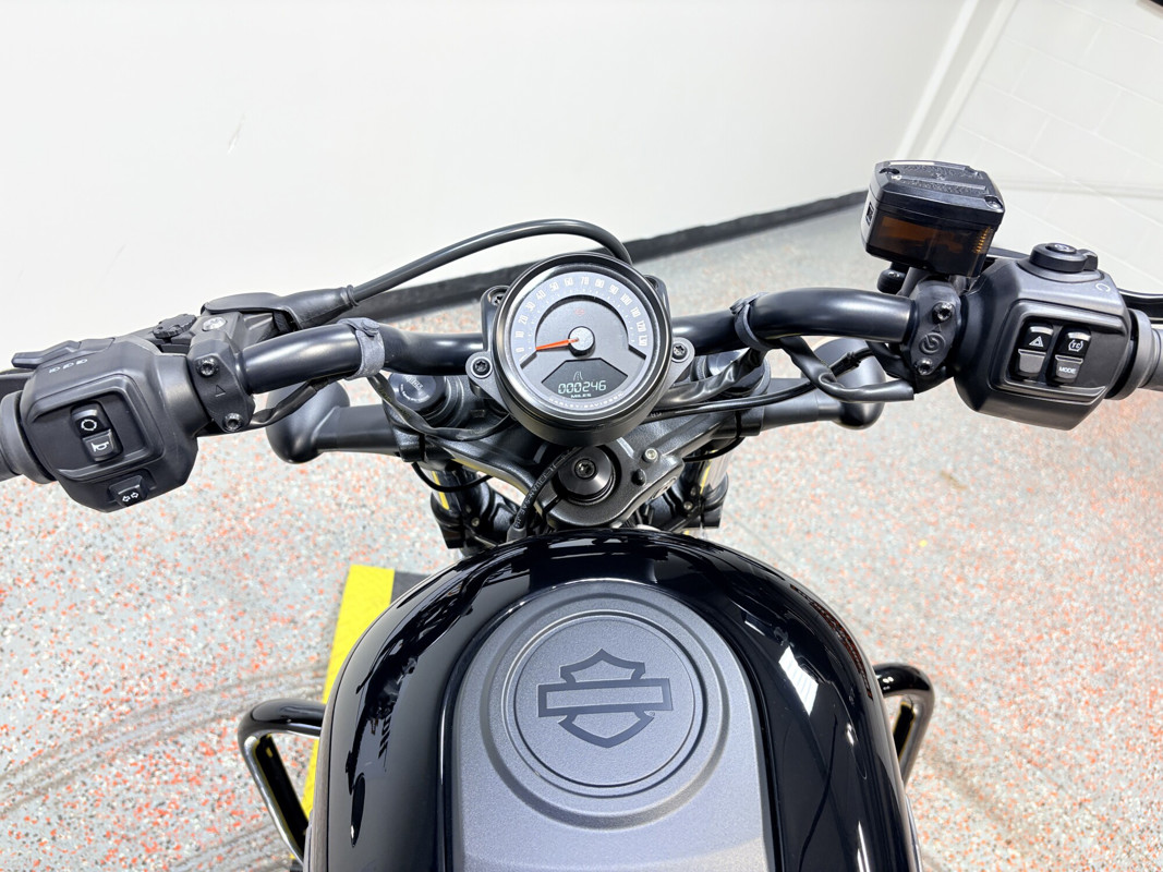 Nightster