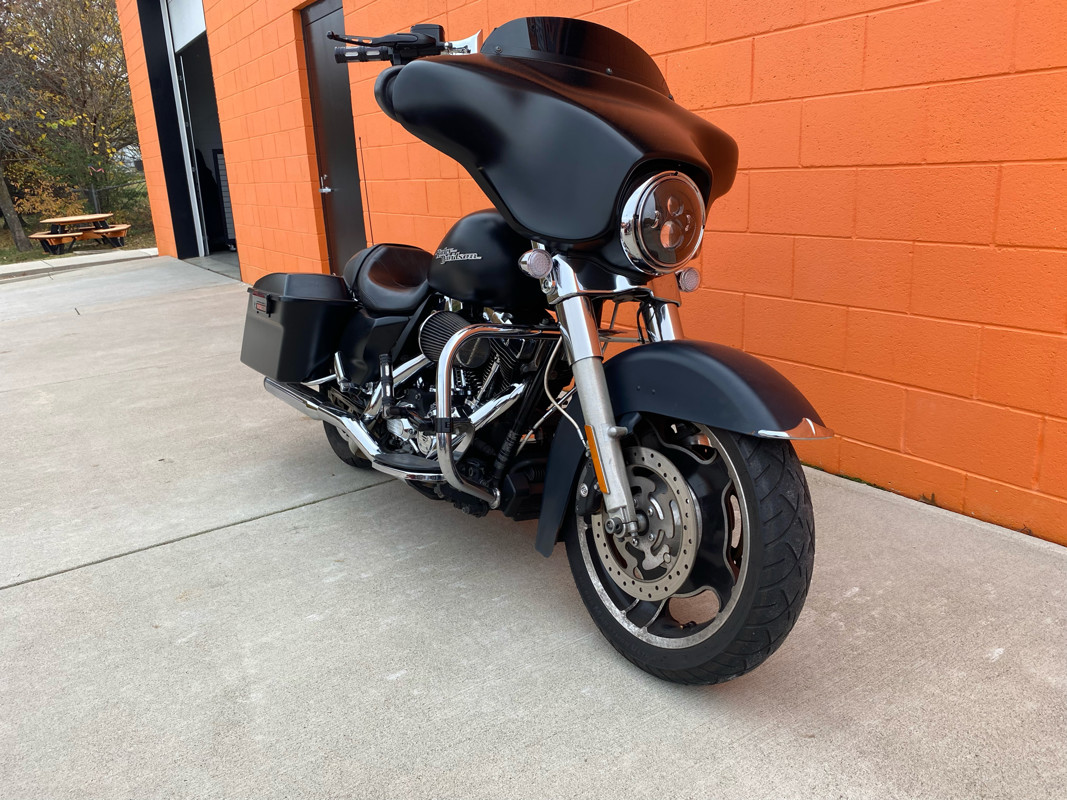 Street Glide®