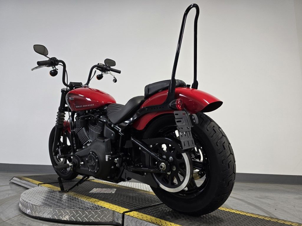 Street Bob® 114