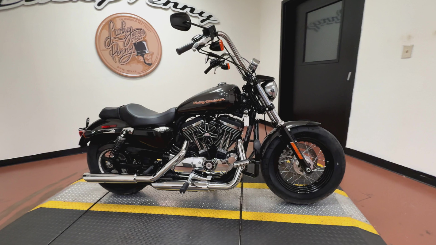 Sportster® 1200 Custom