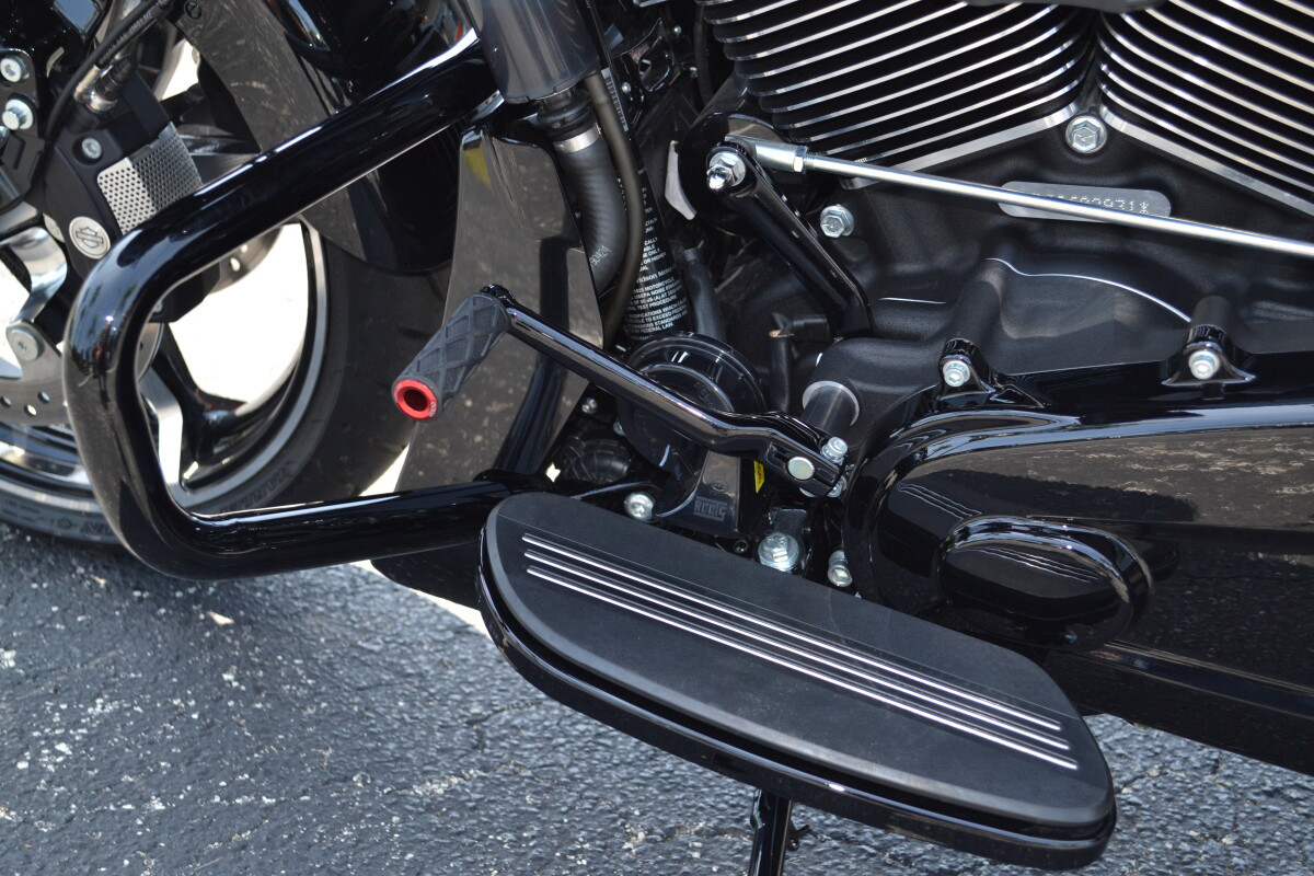 Road Glide®