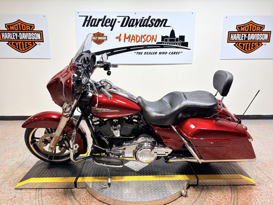 Street Glide® Special