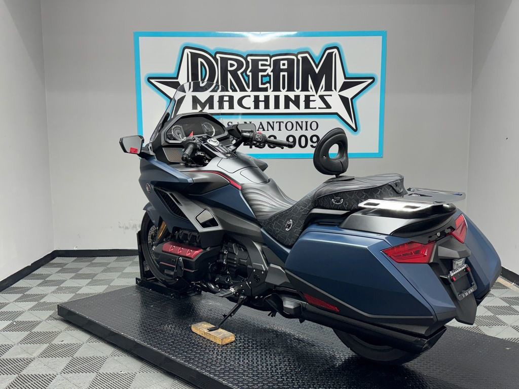 Gold Wing Tour Automatic DCT