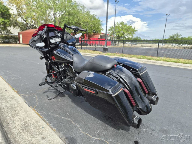 Road Glide® Special