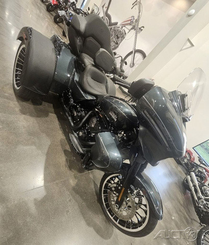 Street Glide® 3 Limited