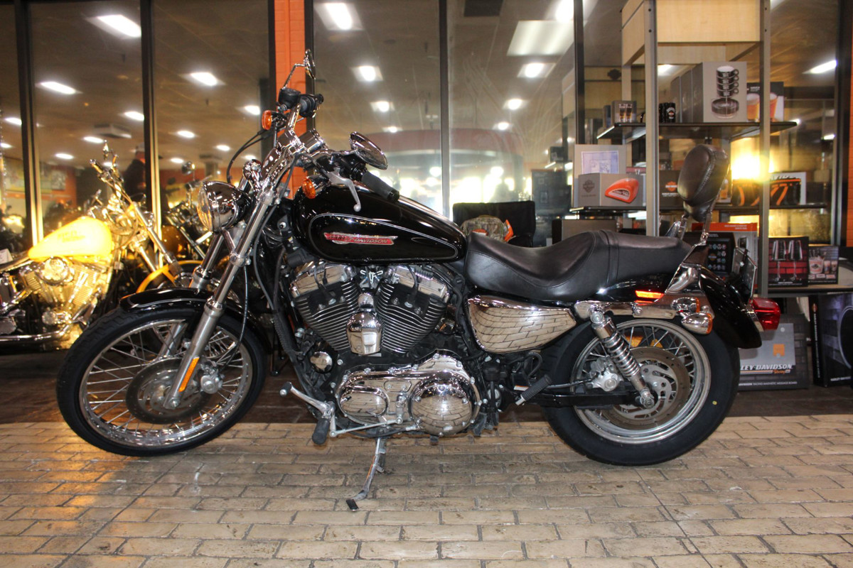 Sportster® 1200 Custom 