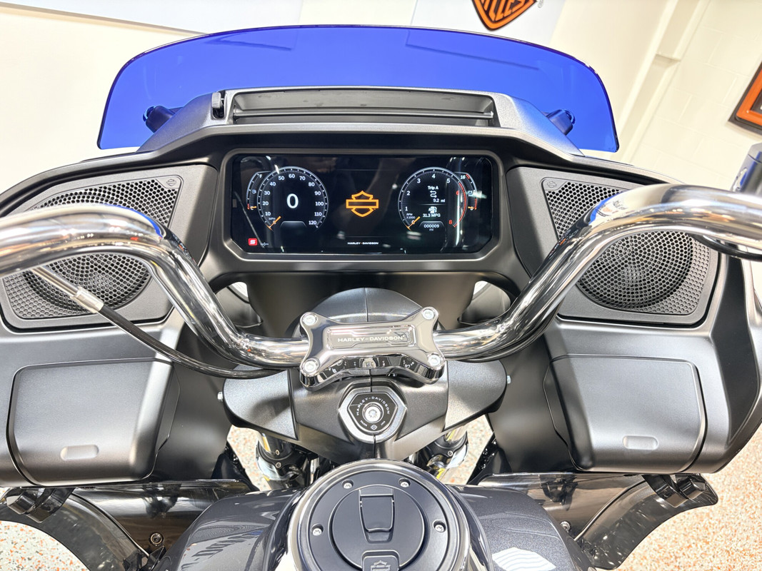 Road Glide®