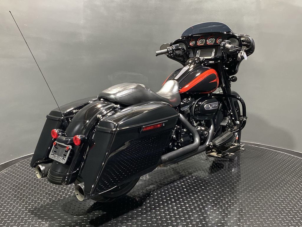 Street Glide® Special