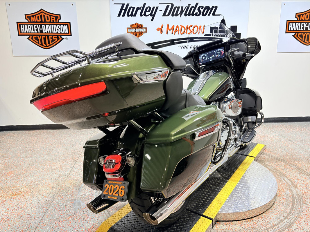 Street Glide® Limited