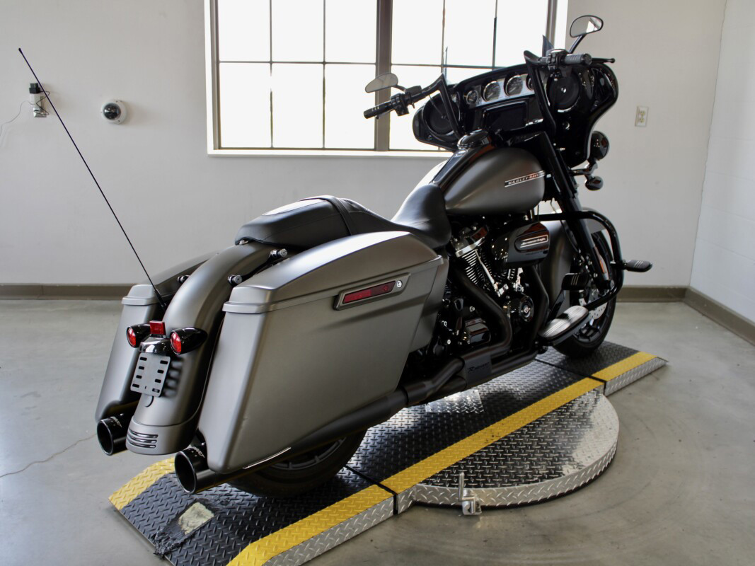 Street Glide® Special