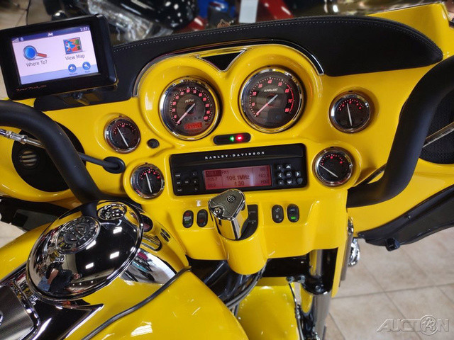 CVO® Ultra Classic® Electra Glide®
