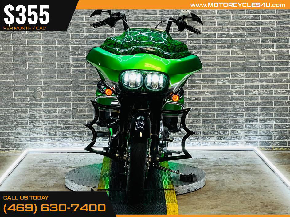 Road Glide®
