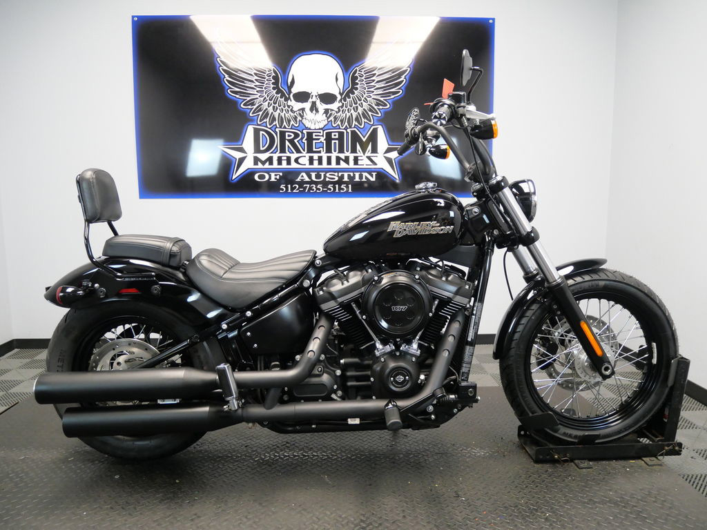 Softail® Street Bob®