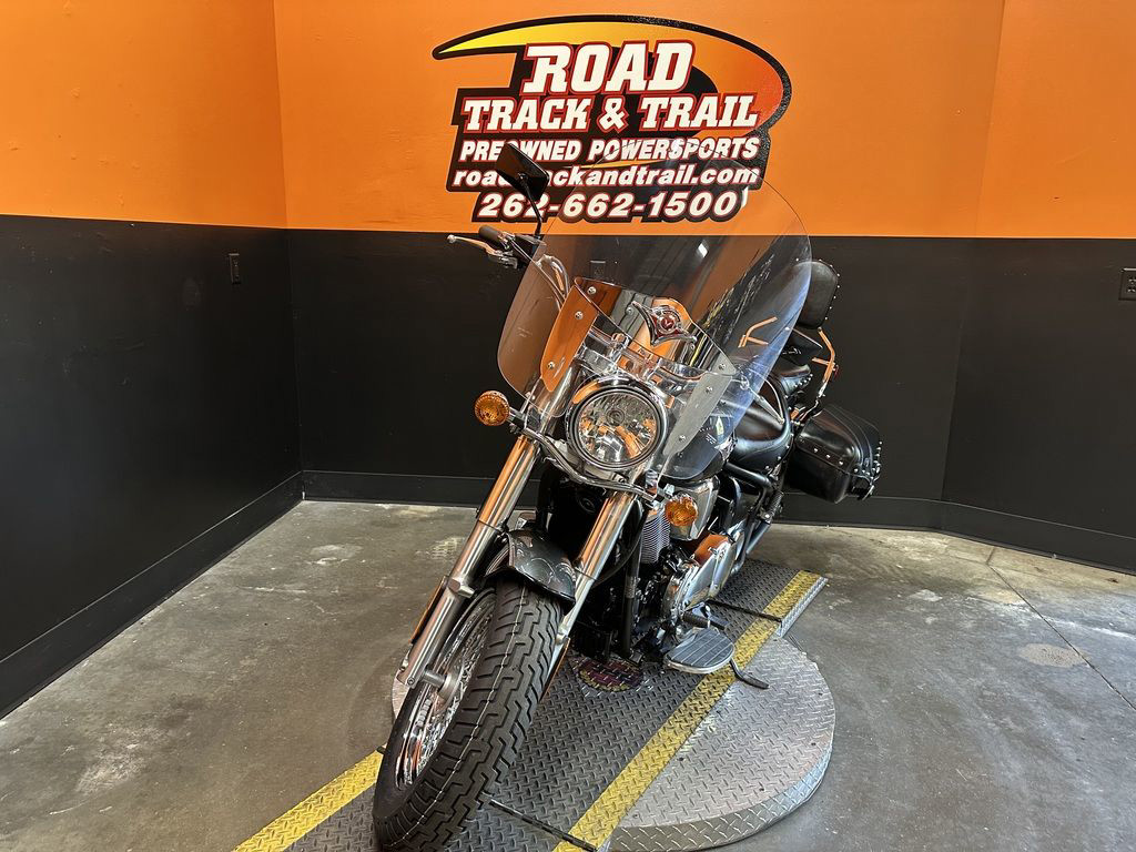 Vulcan 900 Classic LT