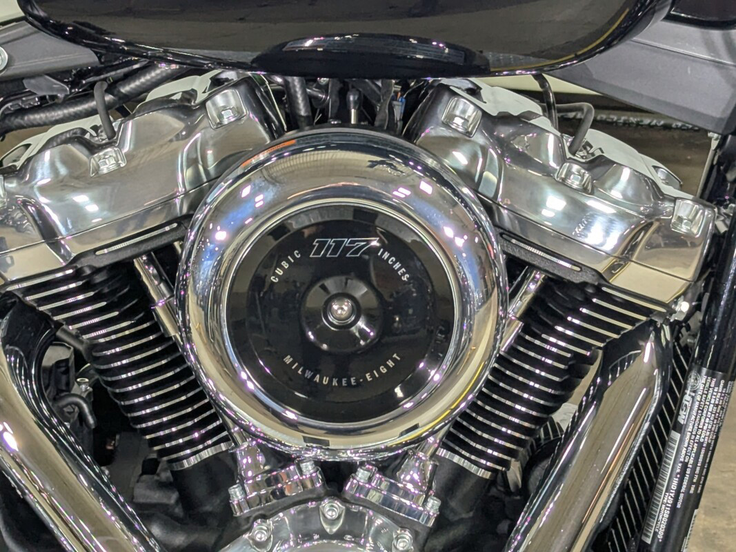 Street Bob®