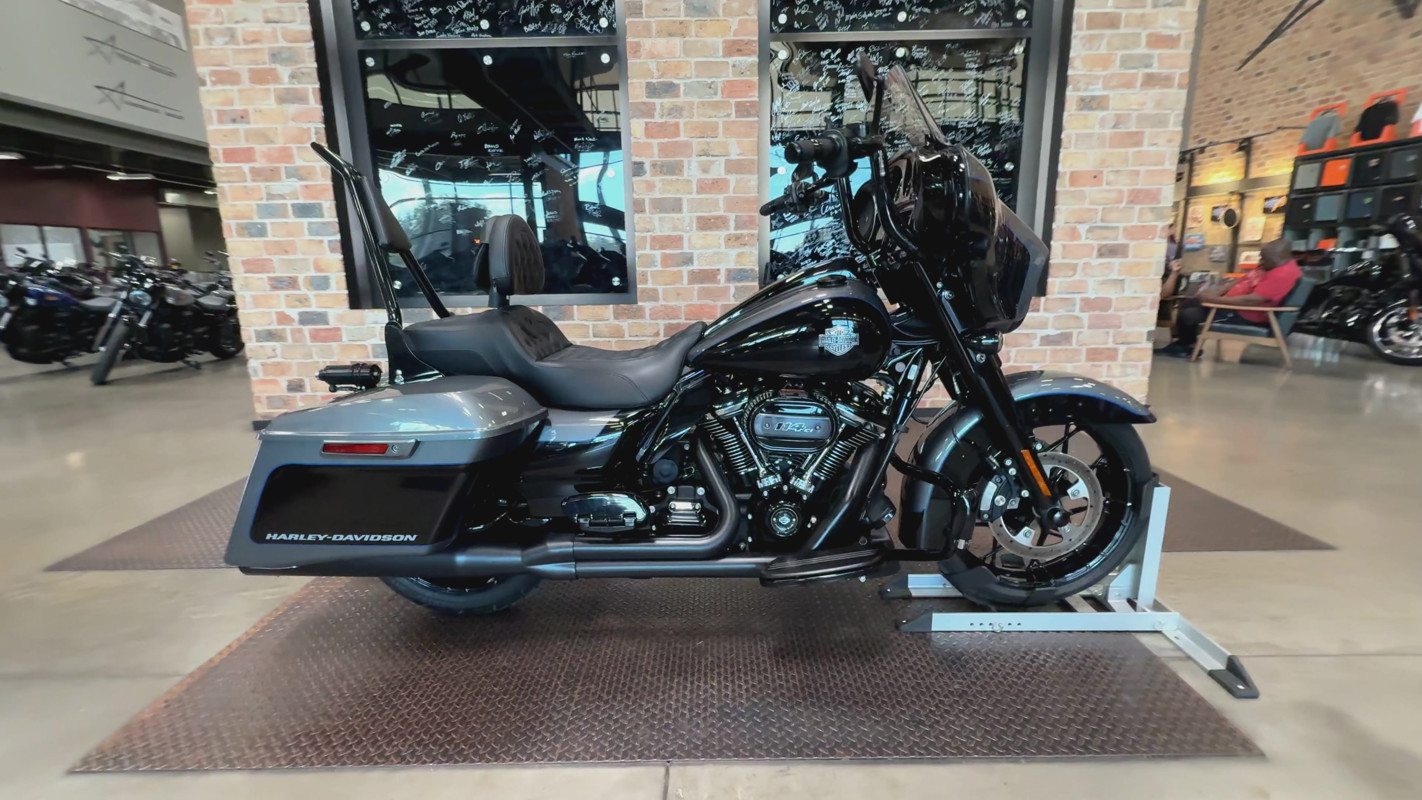 Street Glide® Special