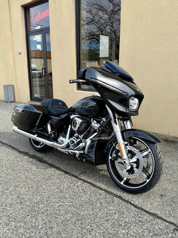 Street Glide®
