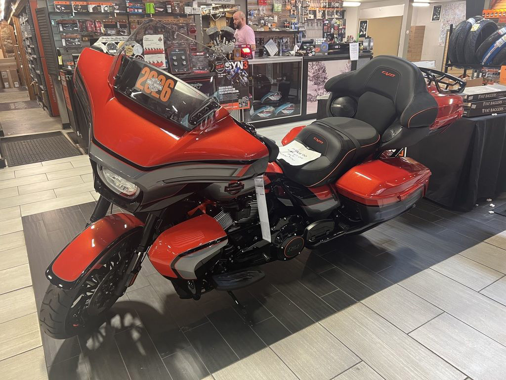 CVO® Street Glide® Limited