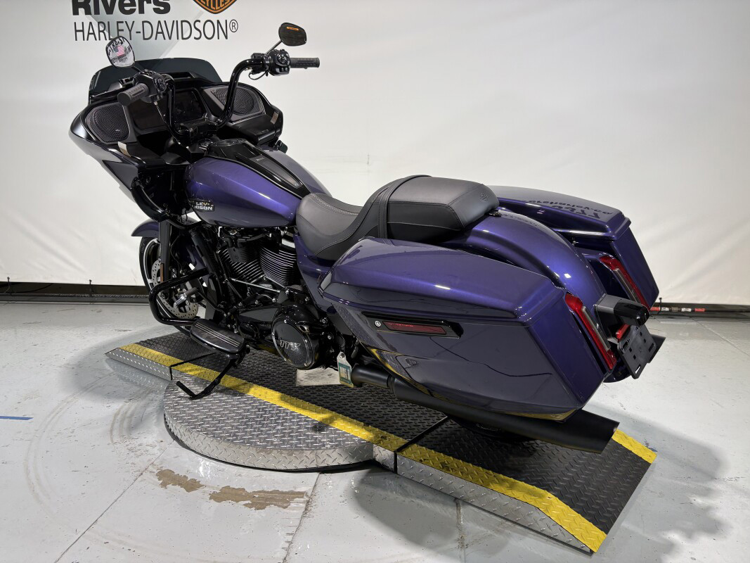 Road Glide®
