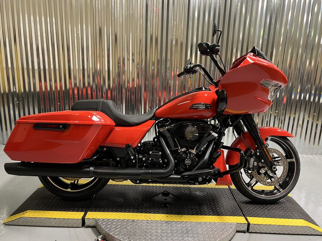 Road Glide®