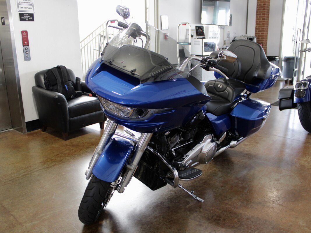 Road Glide®