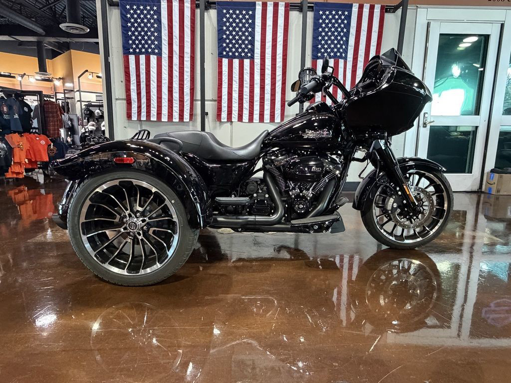 Road Glide® 3