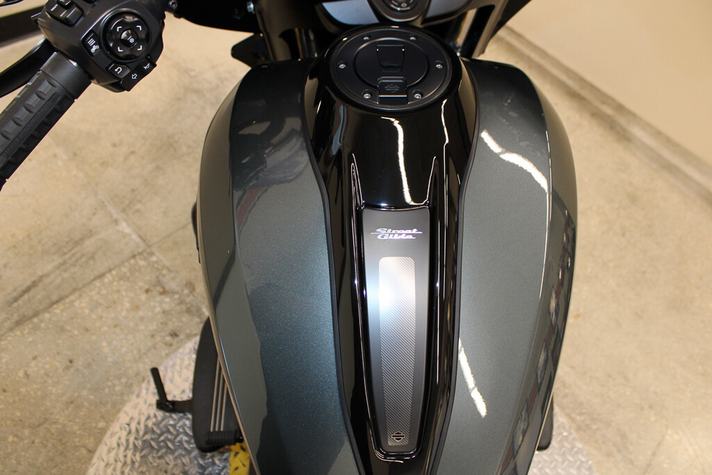 Street Glide®