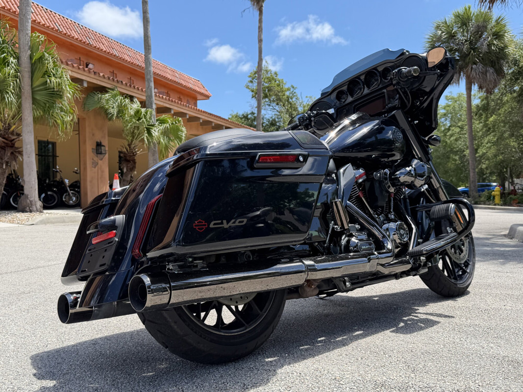 CVO® Street Glide®