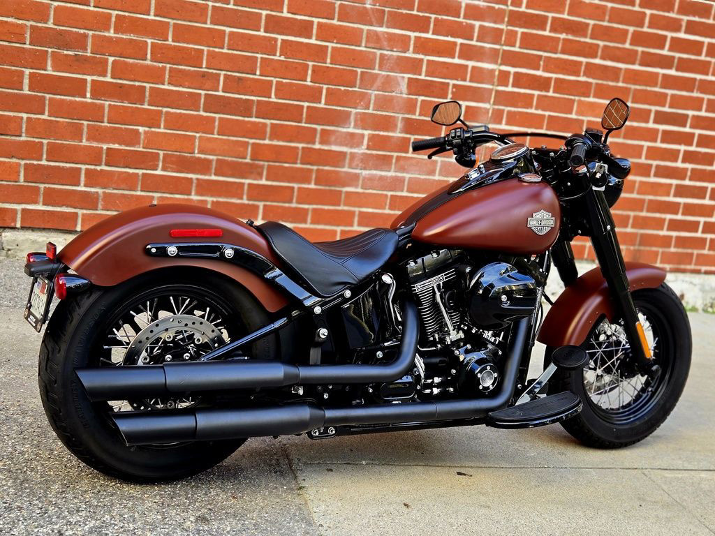 Softail® Slim® S