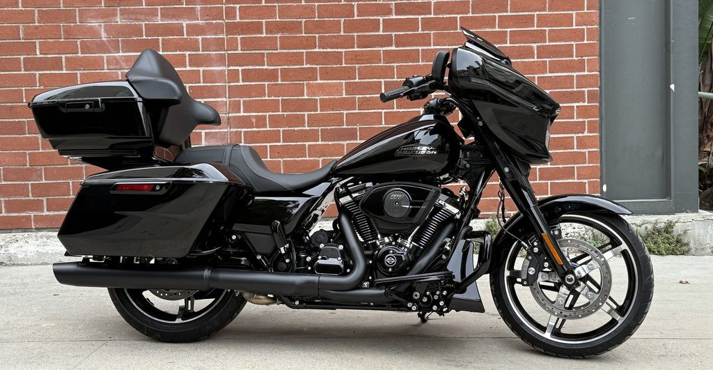 Street Glide®