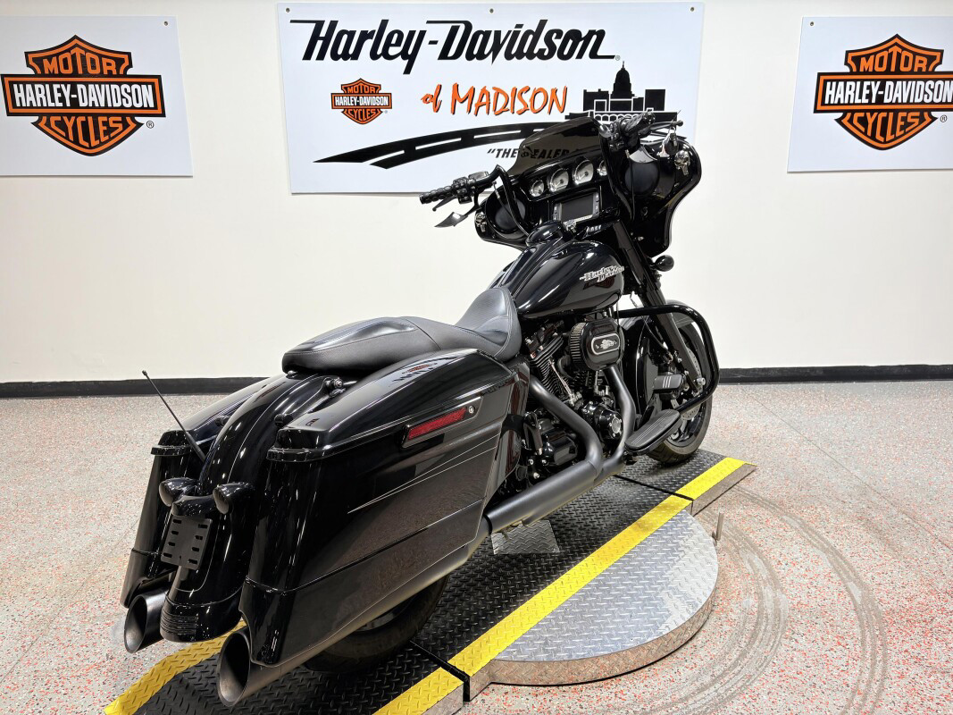 Street Glide® Special