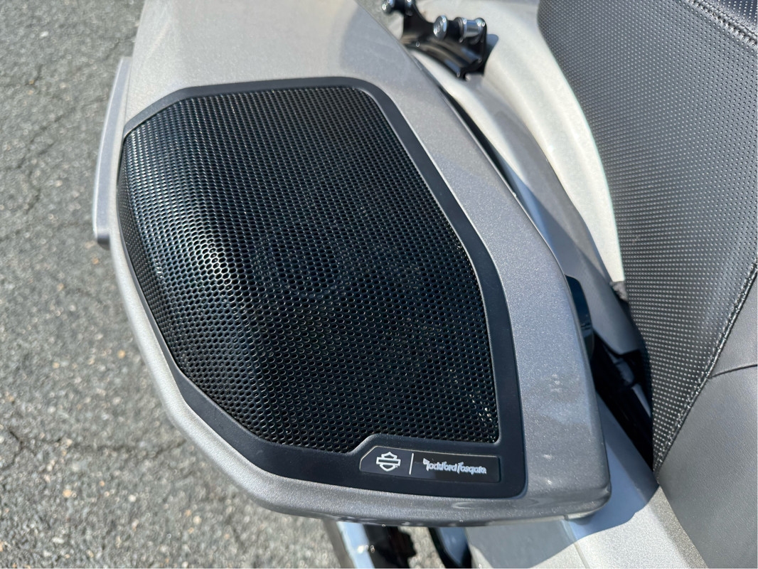 CVO® Road Glide®