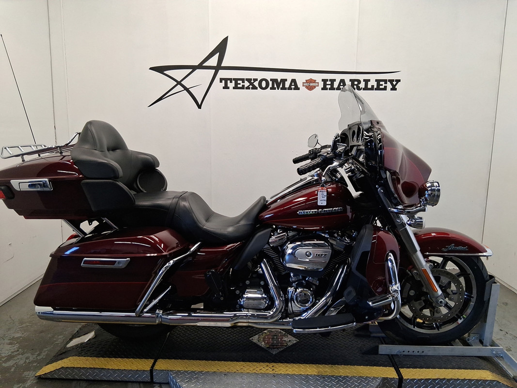 Electra Glide® Ultra Limited® Low