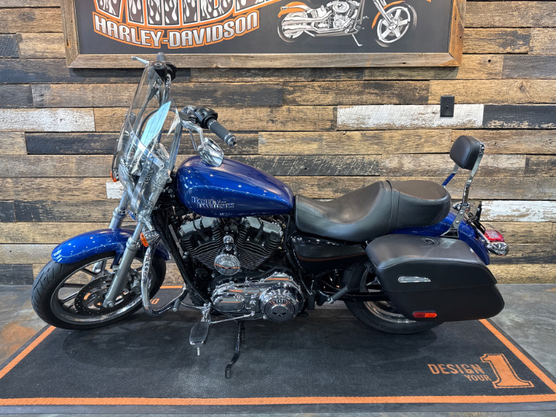 Sportster® SuperLow® 1200T