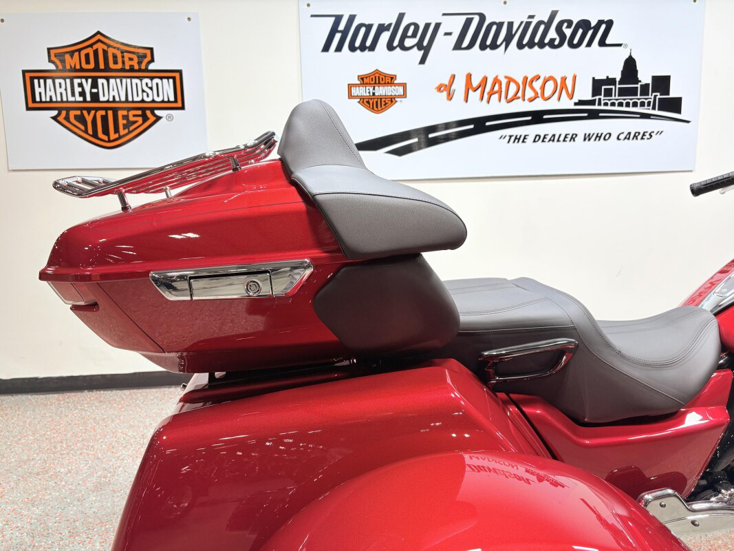 Street Glide® 3 Limited