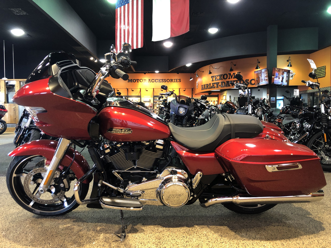 Road Glide®