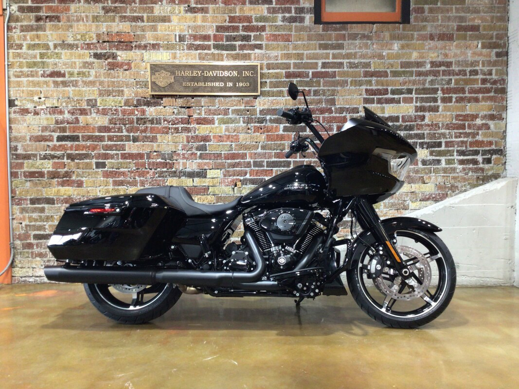 Road Glide®