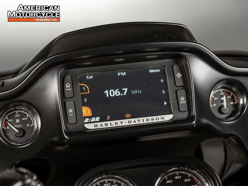 Road Glide® Ultra