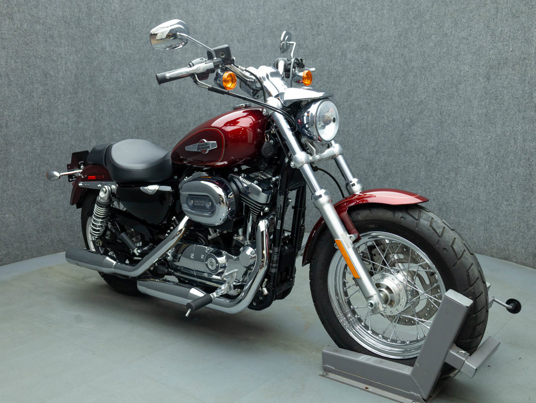 Sportster® 1200 Custom