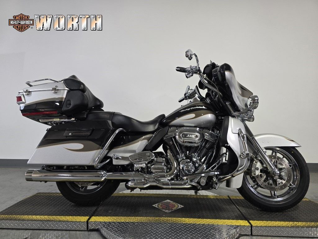 CVO® Ultra Classic® Electra Glide®