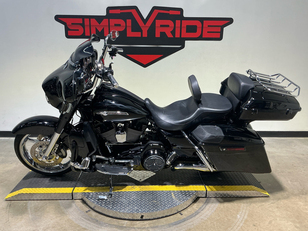 CVO® Street Glide®