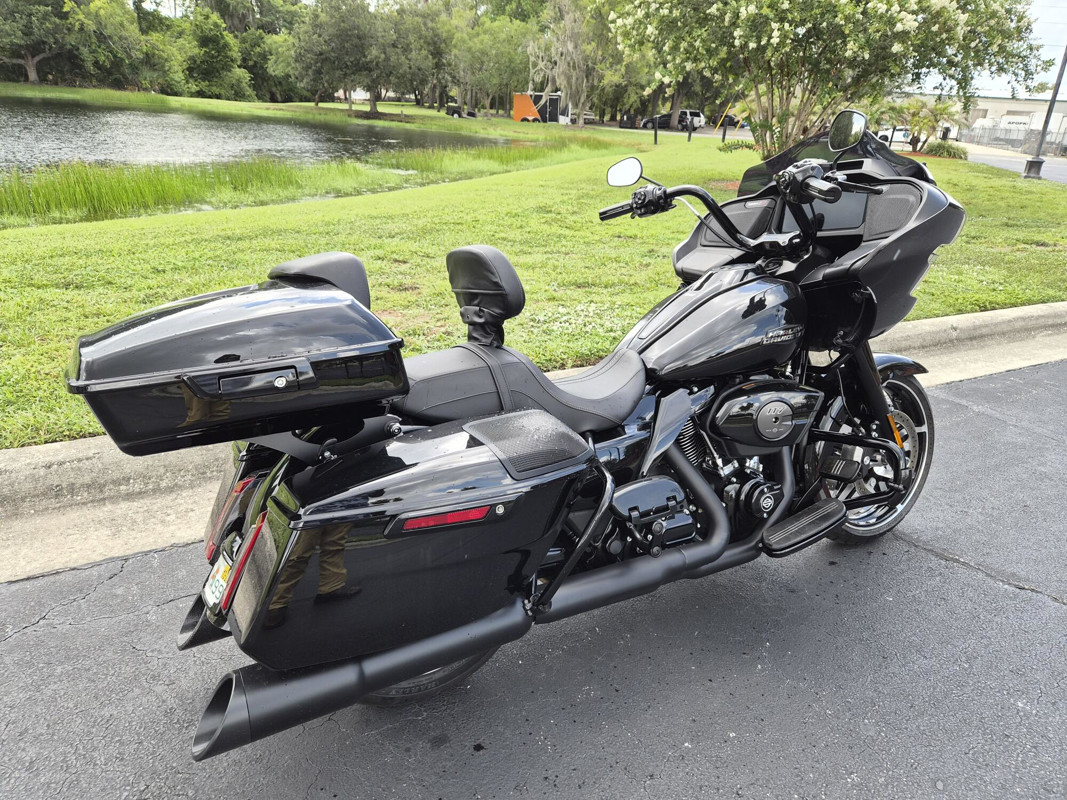 Road Glide®