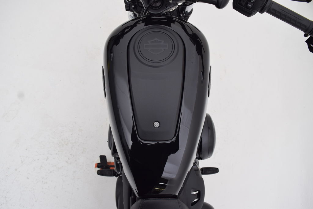 Nightster