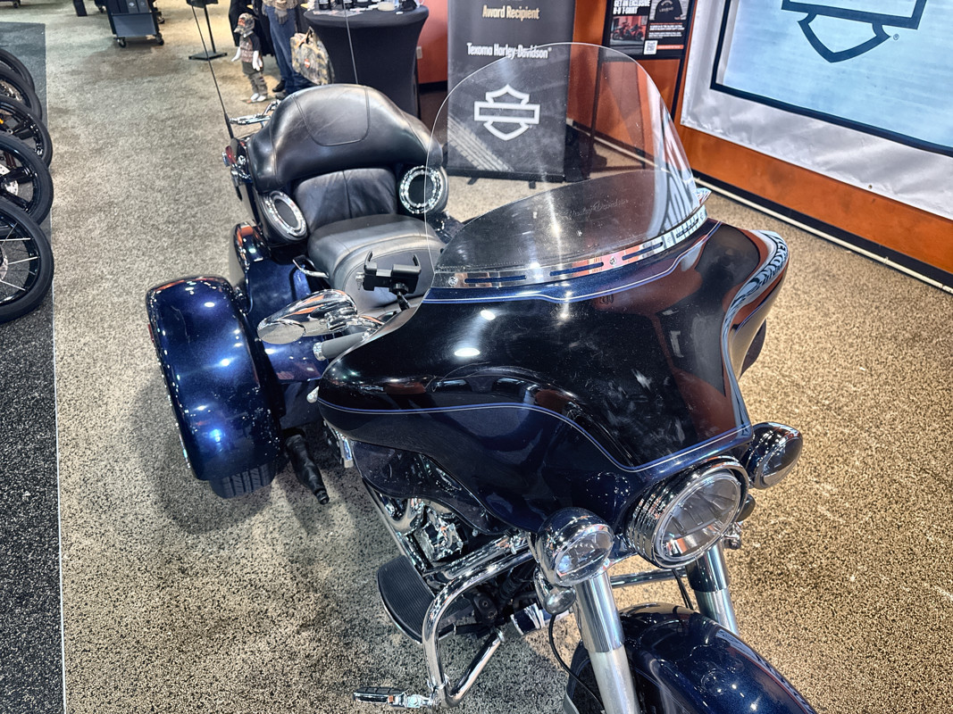 Tri Glide® Ultra Classic®