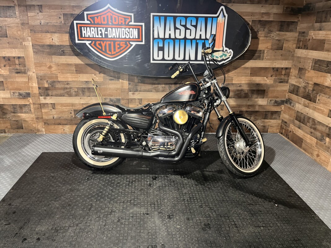 Sportster® Seventy-Two®