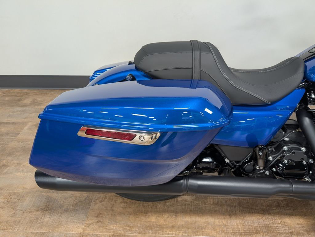 Road Glide®