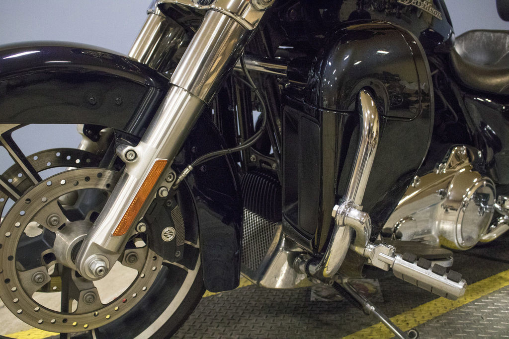 Street Glide®